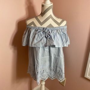 Japna Off-the-Shoulder Shirt